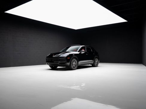 Used 2023 Porsche Cayenne S image 87