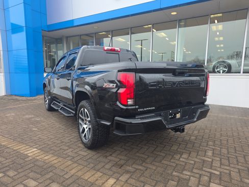 Used 2023 Chevrolet Colorado Z71 w/ Z71 Convenience Package 2 image 3
