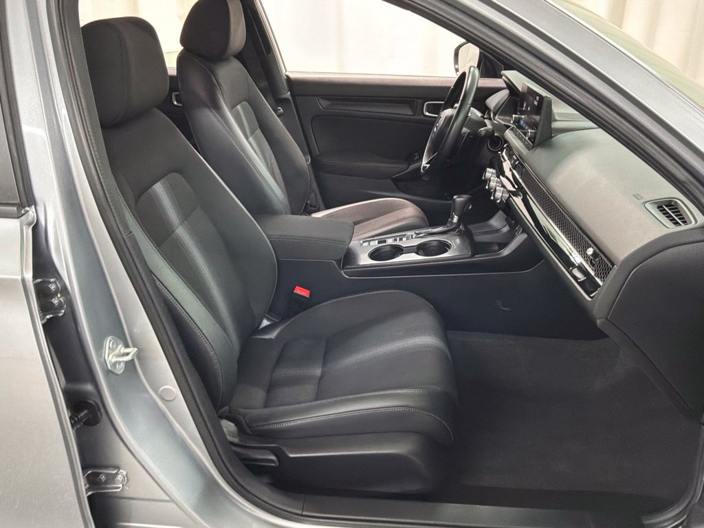 Used 2024 Honda Civic Sport image 26