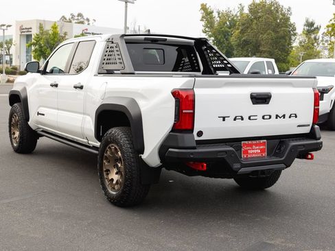 Certified 2025 Toyota Tacoma 4x4 Double Cab Hybrid image 8