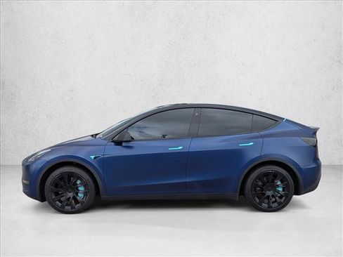Used 2021 Tesla Model Y Long Range AWD/4WD image 8