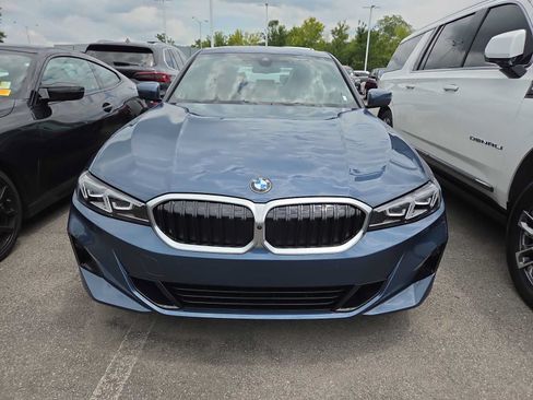 New 2026 BMW 330i xDrive Sedan w/ Premium Package AWD/4WD image 5