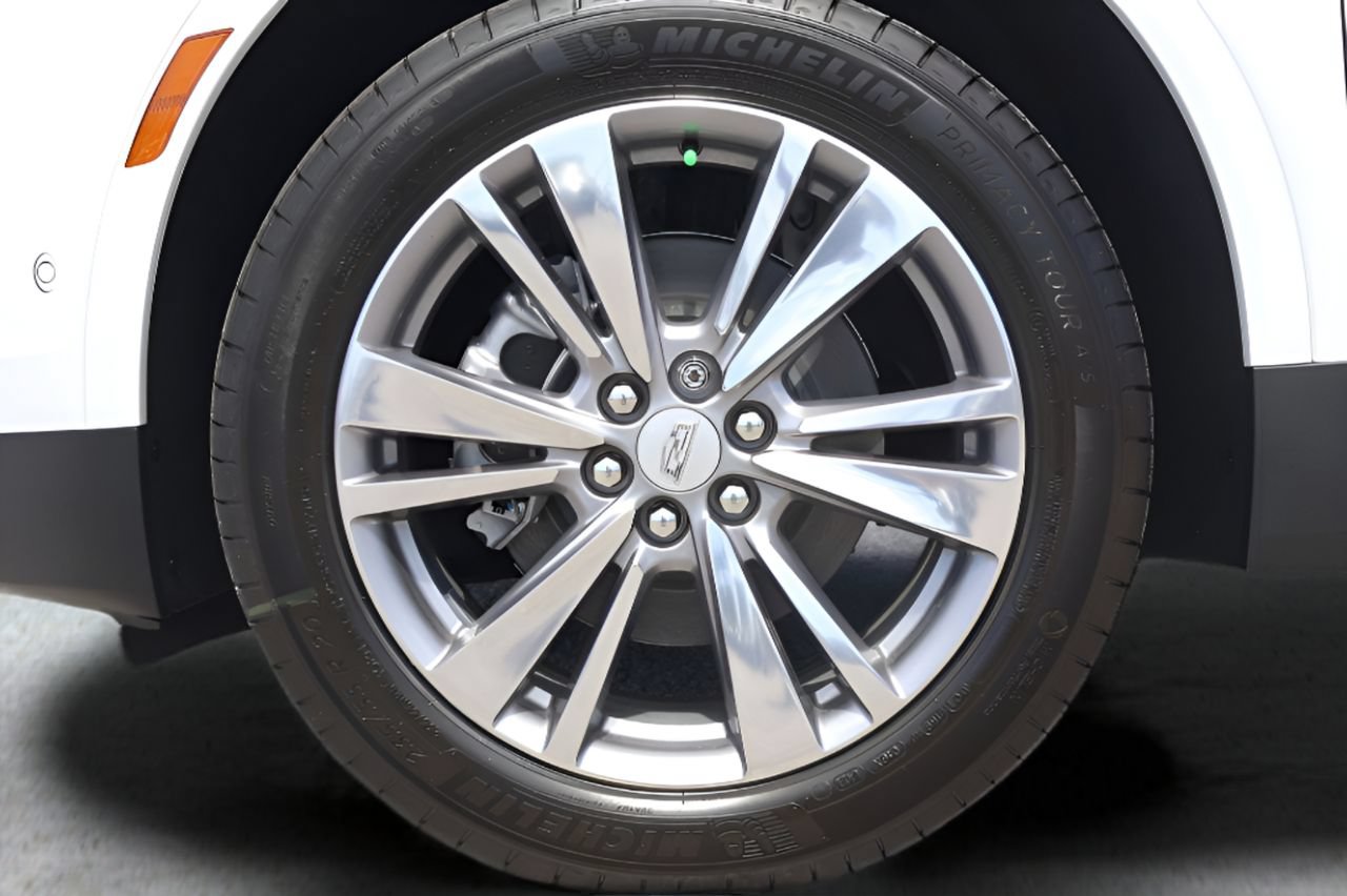 Certified 2026 Cadillac XT5 Premium Luxury FWD image 29