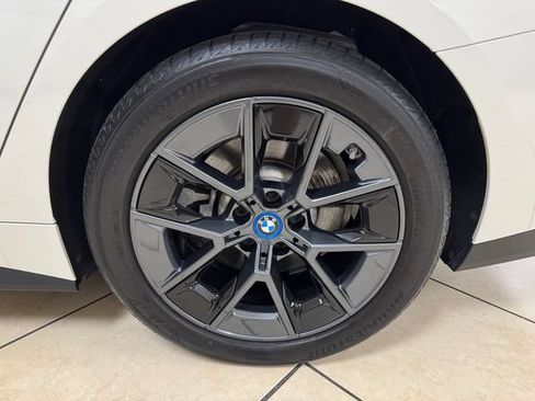 Used 2024 BMW i4 eDrive35 w/ Convenience Package RWD image 25