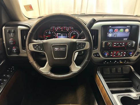 Used 2014 GMC Sierra 1500 SLT w/ SLT Preferred Package AWD/4WD image 3