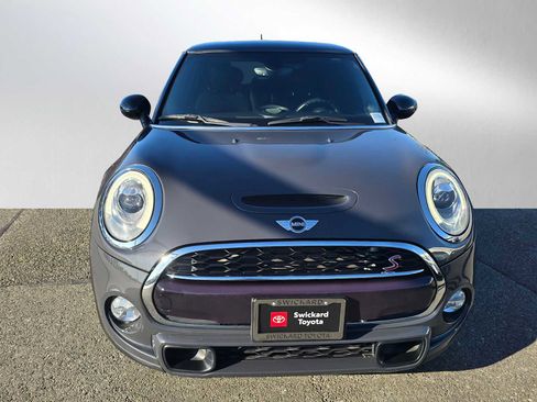 Used 2018 MINI Cooper S image 8