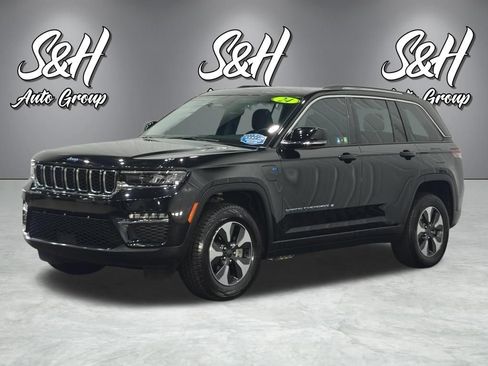 Used 2024 Jeep Grand Cherokee Limited 4xe AWD/4WD image 17