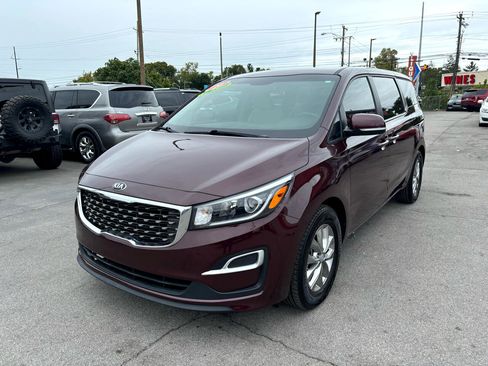 Used 2020 Kia Sedona LX image 7