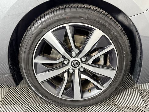 Used 2019 Nissan Maxima 3.5 SL w/ Floor Mat Group FWD image 31