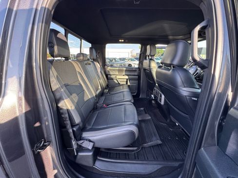 Used 2018 Ford F150 Raptor w/ Equipment Group 802A Luxury AWD/4WD image 20
