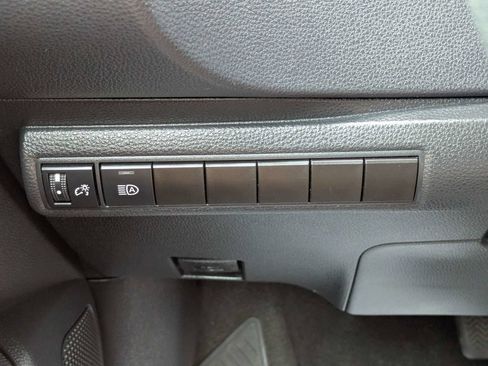 Used 2023 Toyota Corolla LE FWD image 23