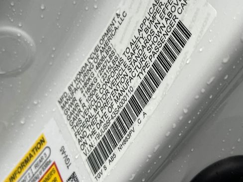 New 2025 Acura TLX w/ Technology Package image 23