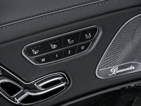 Used 2020 Mercedes-Benz S 63 AMG 4MATIC Sedan image 19