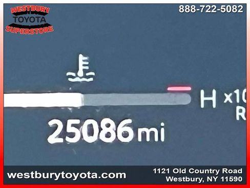 Used 2023 Toyota Highlander Limited AWD/4WD image 29