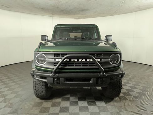 Used 2022 Ford Bronco Black Diamond image 2