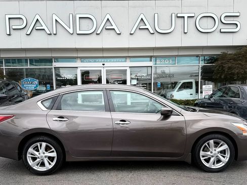 Used 2013 Nissan Altima 2.5 SV FWD image 8