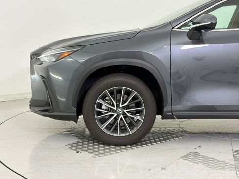 Used 2025 Lexus NX 250 FWD w/ Accessory Package (Z2) image 23