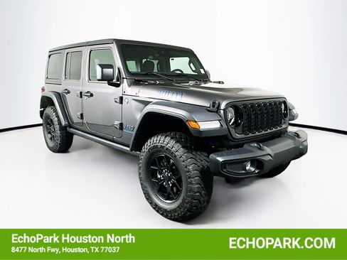 Used 2025 Jeep Wrangler Willys image 1