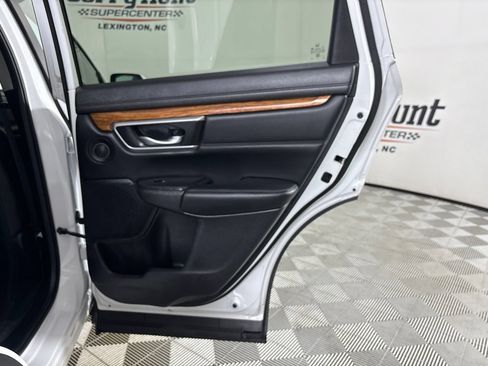Used 2022 Honda CR-V EX-L image 26