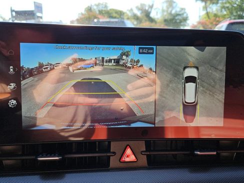 Used 2023 Kia Sportage SX FWD image 19