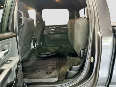 Used 2022 RAM 1500 Big Horn AWD/4WD image 24