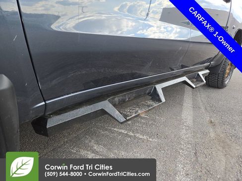 Used 2021 Chevrolet Silverado 1500 RST w/ Z71 Off-Road Package AWD/4WD image 9