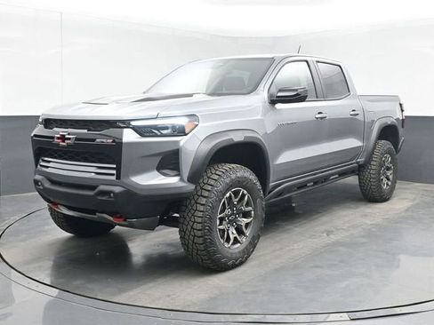 New 2026 Chevrolet Colorado ZR2 AWD/4WD image 10