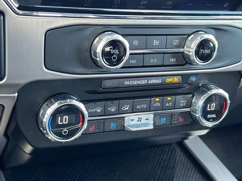 Certified 2022 Ford F450 Platinum image 21