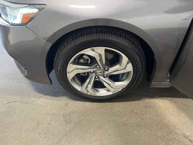 Used 2018 Honda Accord EX-L image 31