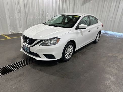 Used 2019 Nissan Sentra SV image 7