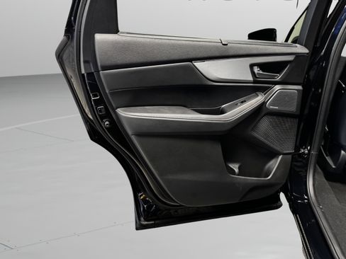 Used 2026 Acura MDX FWD w/ Technology Package image 14