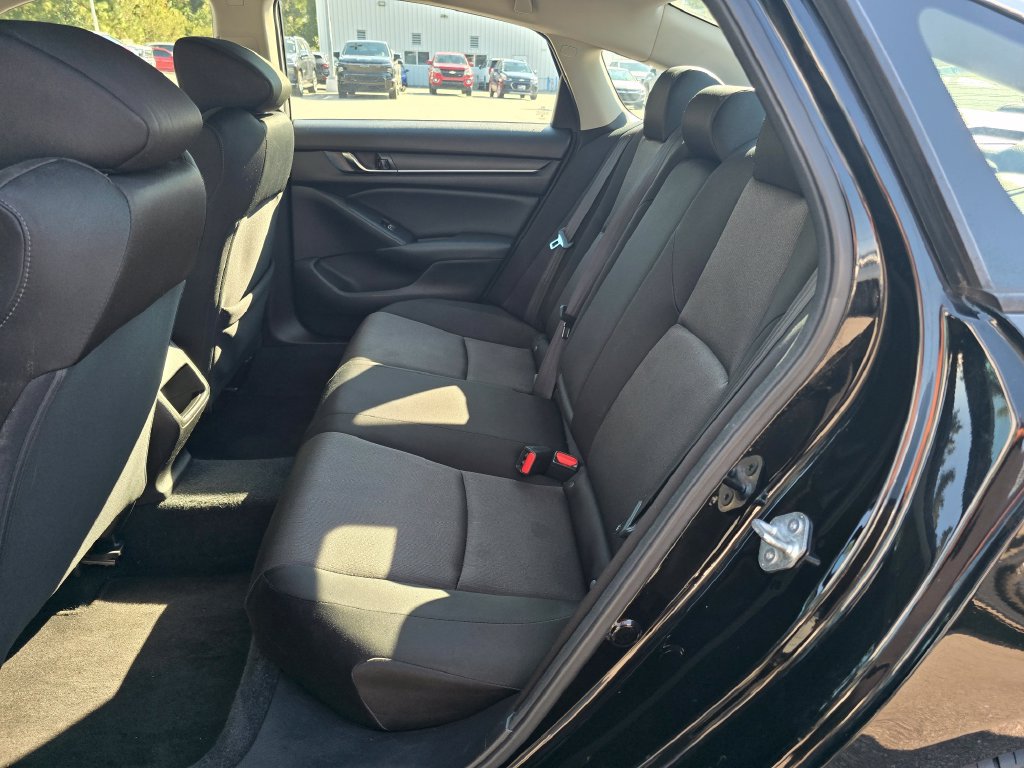 Used 2021 Honda Accord LX image 25