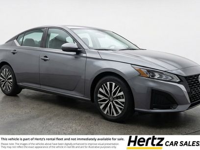 Used 2025 Nissan Altima 2.5 SV