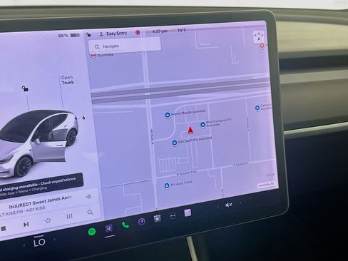 Used 2020 Tesla Model Y Long Range image 19