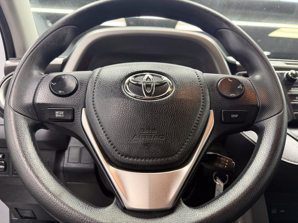 Used 2016 Toyota RAV4 LE FWD image 23