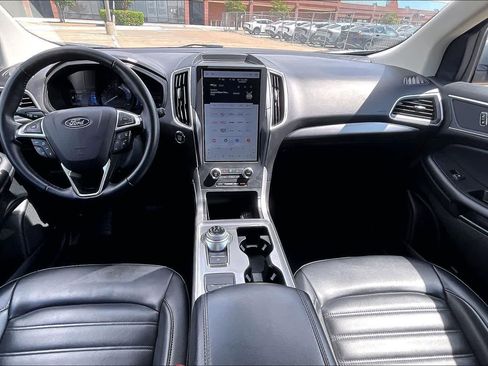 Used 2024 Ford Edge SEL image 10