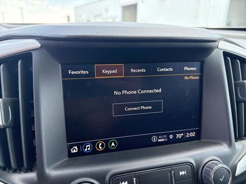 Used 2024 GMC Terrain SLT w/ Infotainment Package II image 25