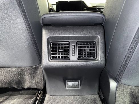 Certified 2025 Toyota Camry SE FWD image 19