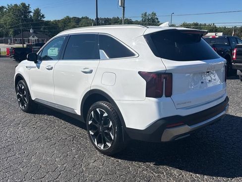 Used 2025 Kia Sorento EX AWD/4WD image 5
