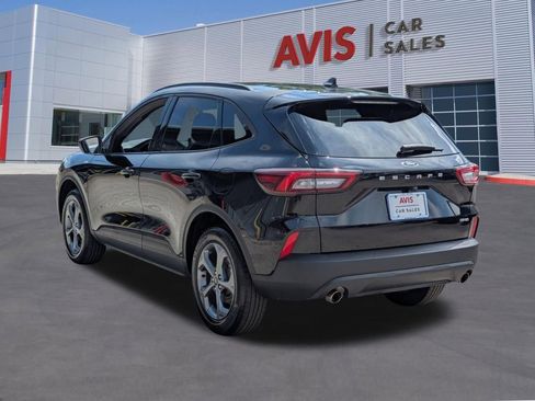 Used 2025 Ford Escape ST-Line AWD/4WD image 9