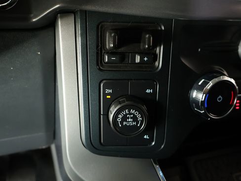 Used 2025 Ford F150 XLT w/ Equipment Group 303A High AWD/4WD image 9