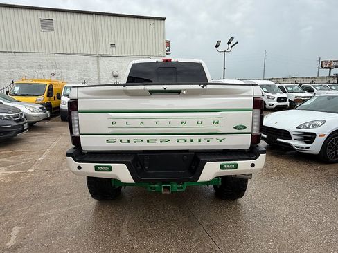 Used 2019 Ford F350 Platinum w/ Platinum Ultimate Package image 5