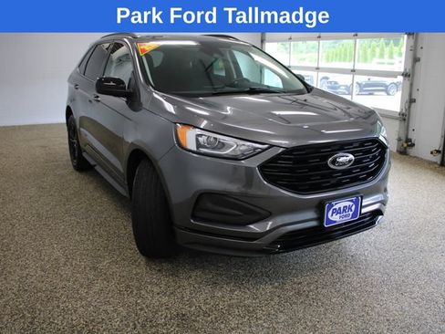 Used 2022 Ford Edge SE w/ Black Appearance Package AWD/4WD image 8