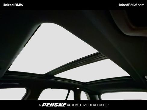 Used 2026 BMW X5 M60i image 12