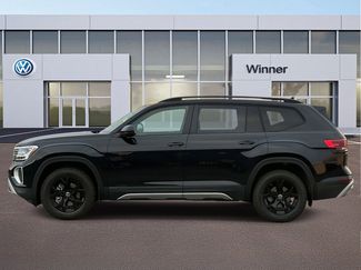 New 2026 Volkswagen Atlas Peak Edition video 2