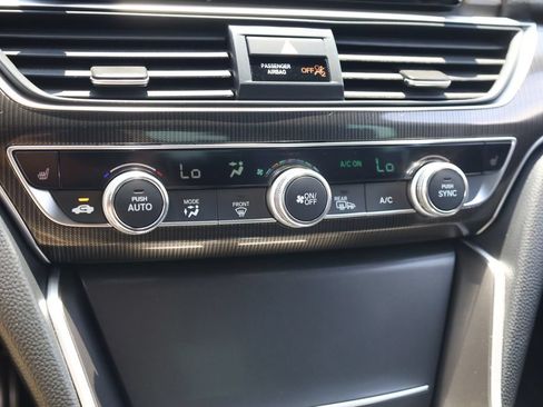 Used 2022 Honda Accord Sport image 13