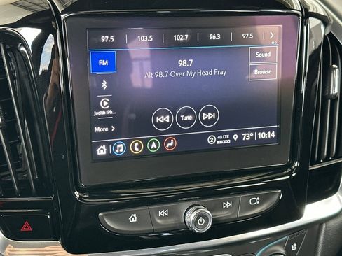 Certified 2023 Chevrolet Traverse Premier w/ LPO, Cargo Package FWD image 27