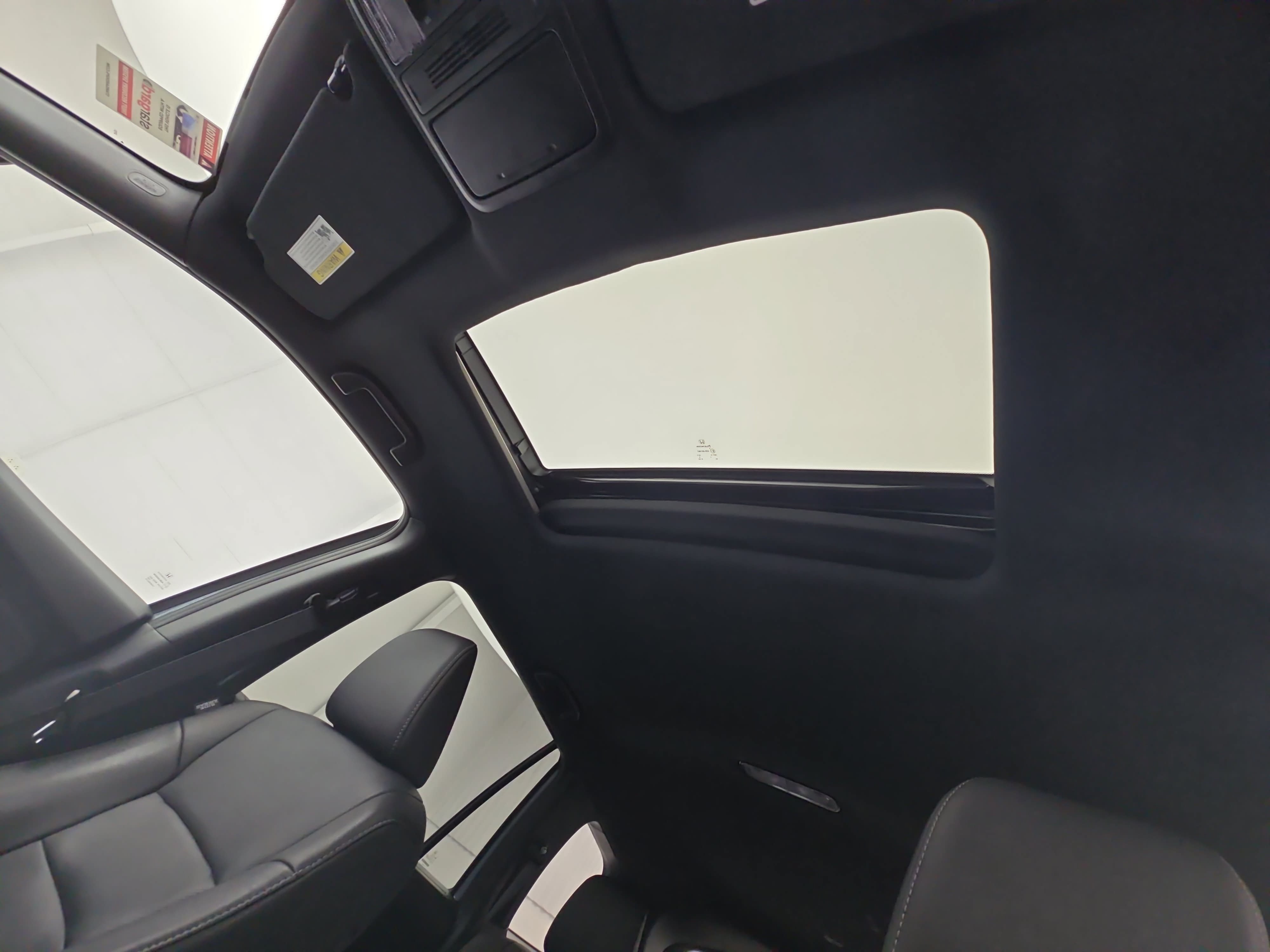 Used 2025 Honda Passport EX-L image 29