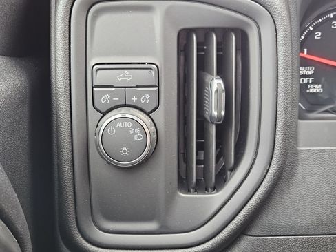Used 2026 Chevrolet Silverado 1500 Custom w/ LPO, Dark Essentials Package RWD image 21