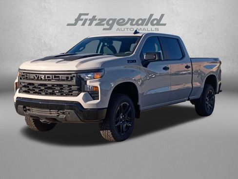 New 2026 Chevrolet Silverado 1500 Custom Trail Boss w/ Dark Appearance Package AWD/4WD image 2